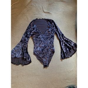 Sexy Velvet Flair Arm Bodysuit
